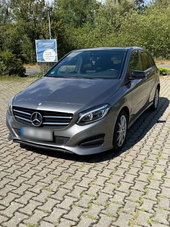 Image of Mercedes-Benz B 200