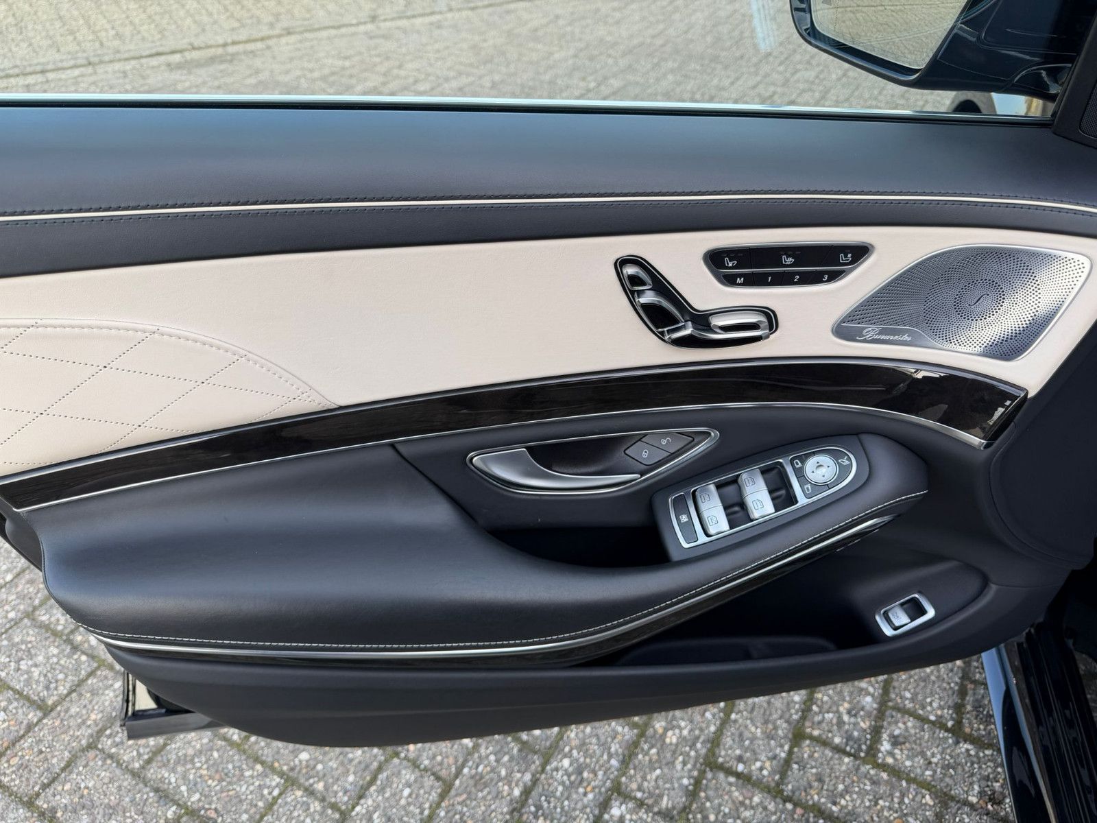 Mercedes-Benz S 500 S Limousine Plug-in Hybrid / e L, Fond-TV foto 14
