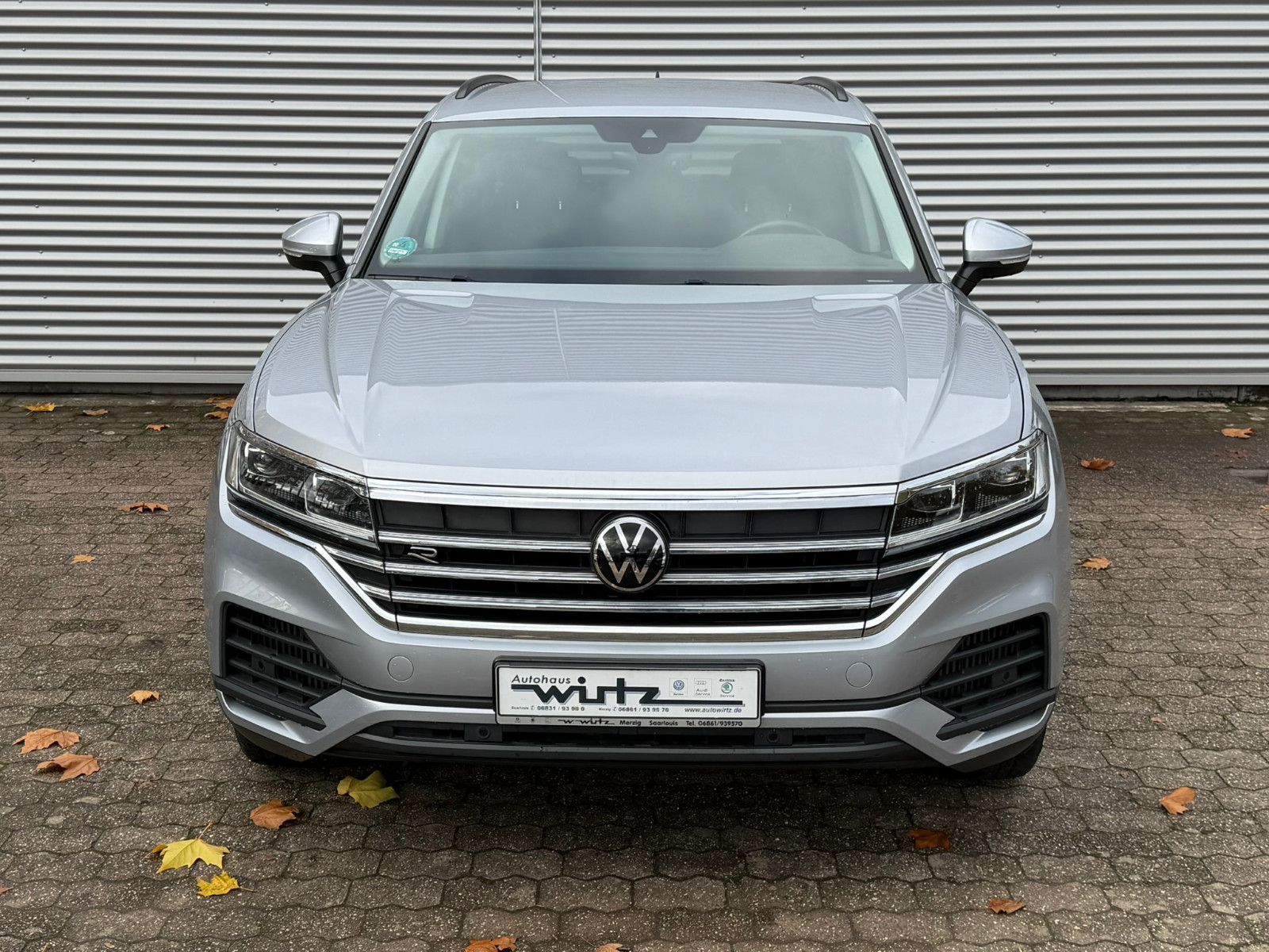 Fahrzeugabbildung Volkswagen Touareg Basis 4Motion