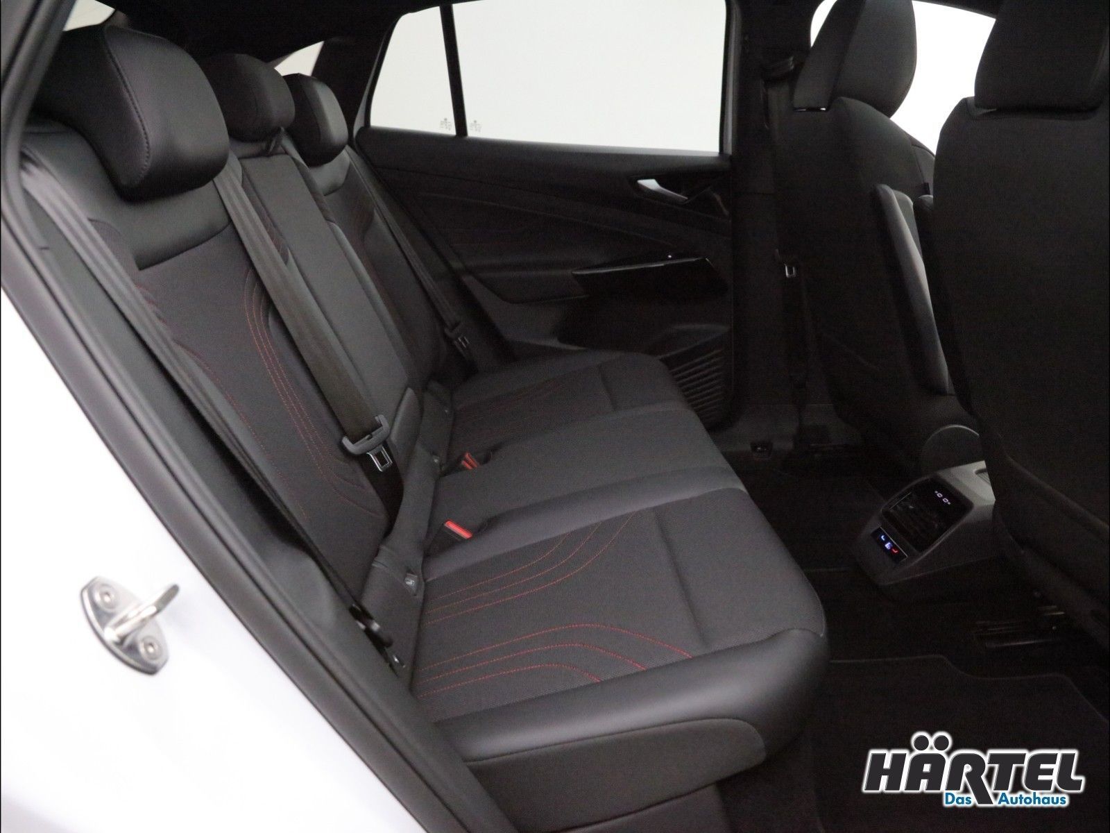 Volkswagen ID.5 GTX 4MOTION 77 KWH AUTOMATIK Sportpaket LED foto 7