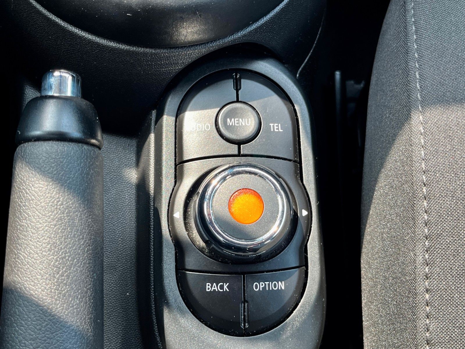 Fahrzeugabbildung MINI Cooper SD Aut. JCW Lenkrad PDC Kamera SPORTSITZE