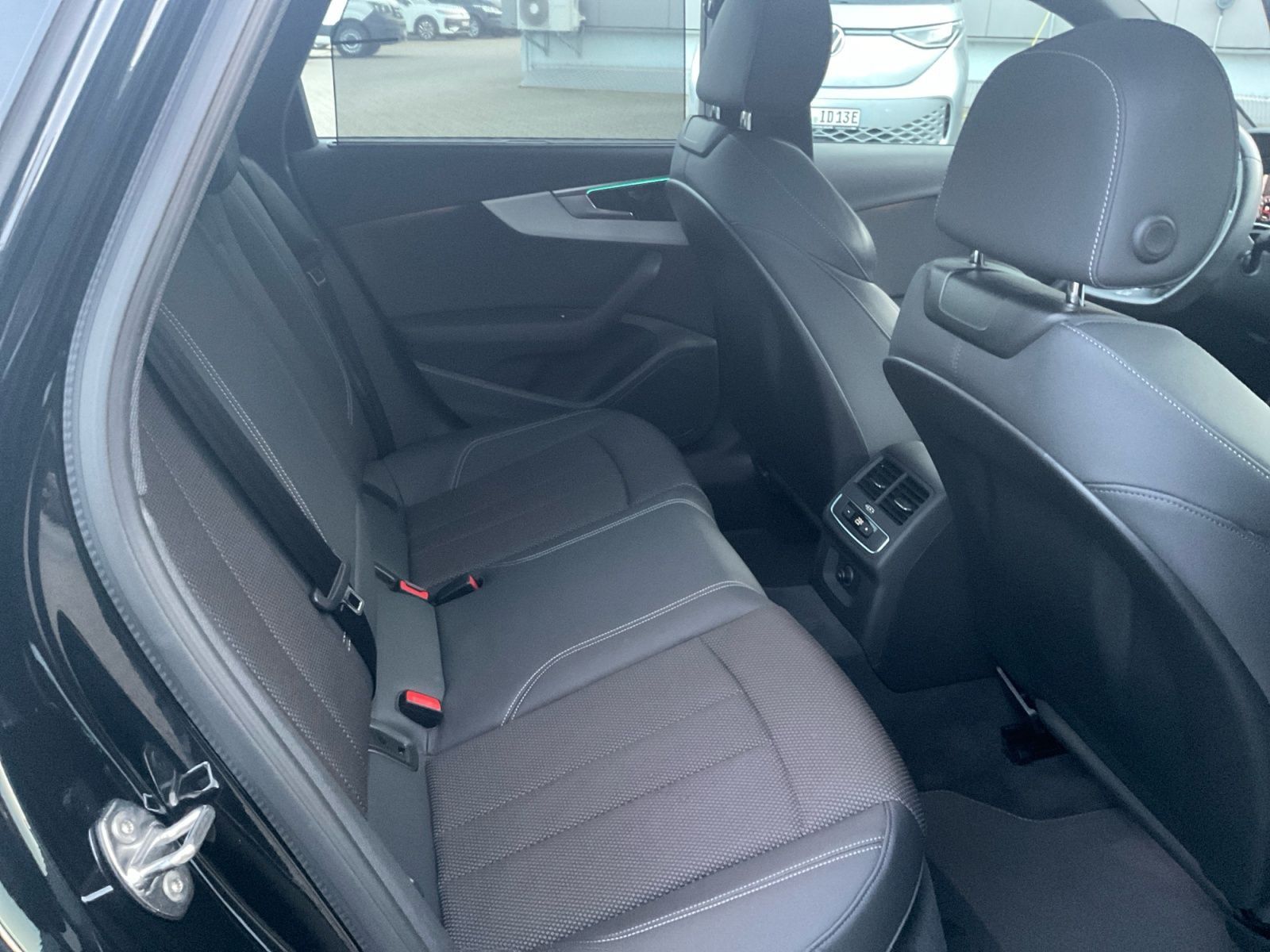 Audi A4 - Bild 20