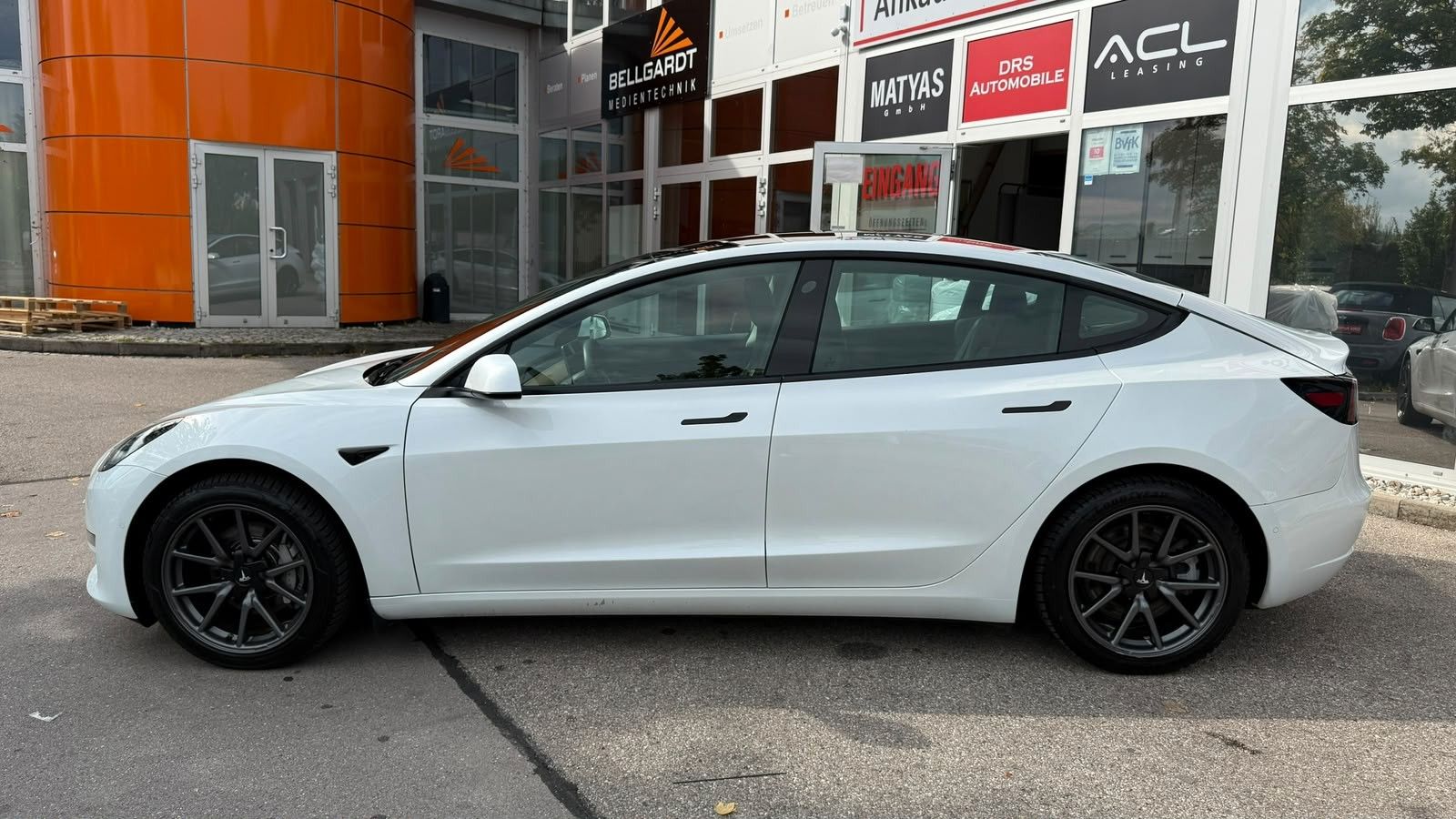 Tesla Model 3 Long Range Dual AWD imagem 2