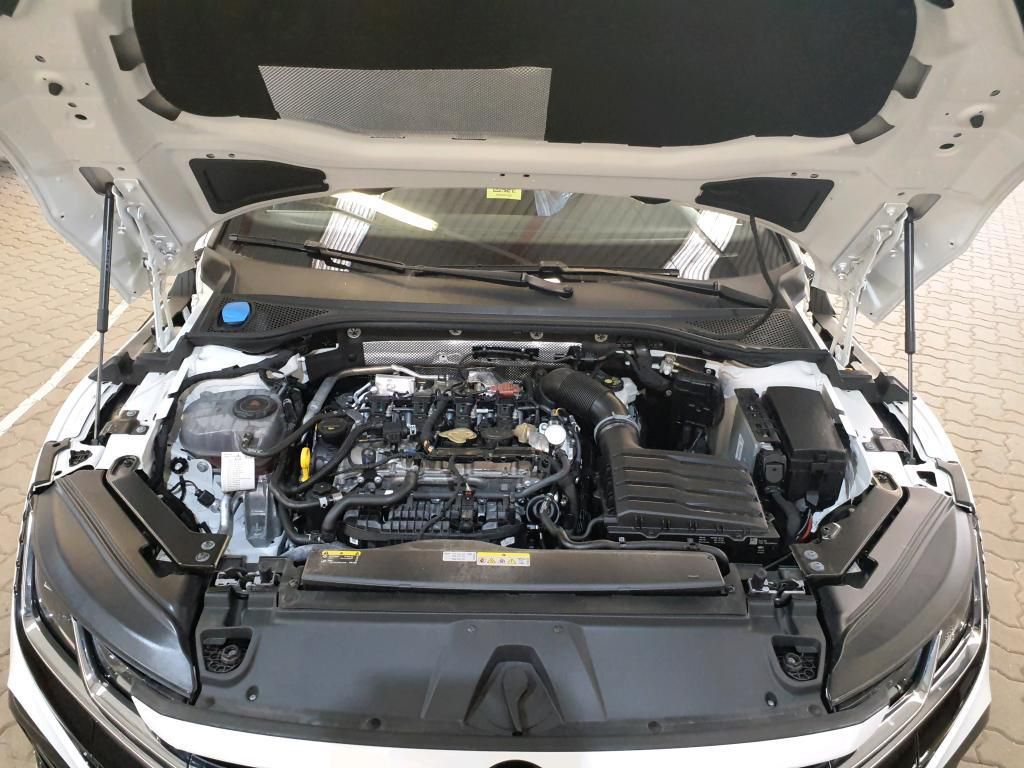 Volkswagen Arteon R SB 4M 2.0 FSI 235kW AHK*RFK*PDC*NAV