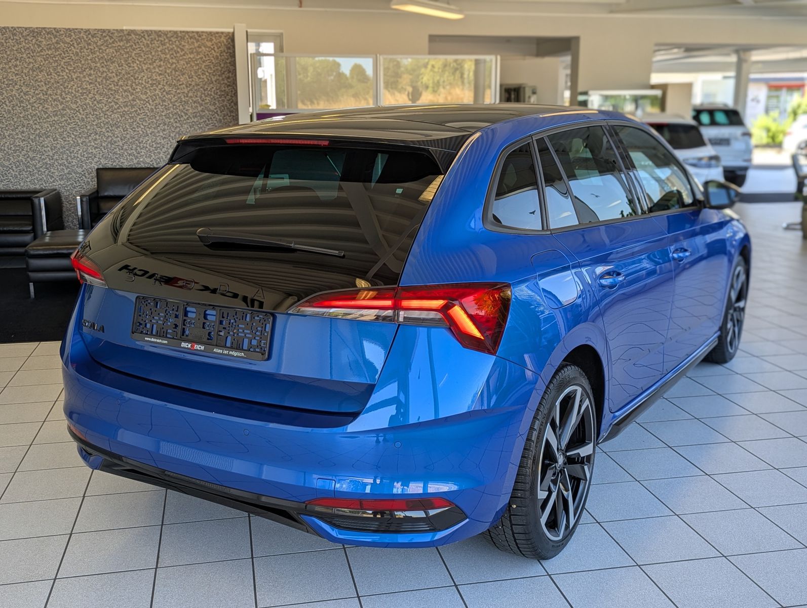 Fahrzeugabbildung SKODA Scala 1.5 TSI DSG Monte Carlo Kamera ACC LED 18"