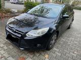 Ford Focus Turnier Sync Edition,Sitzheizung,USB/AUX - Ford Focus: Schwarz, Edition