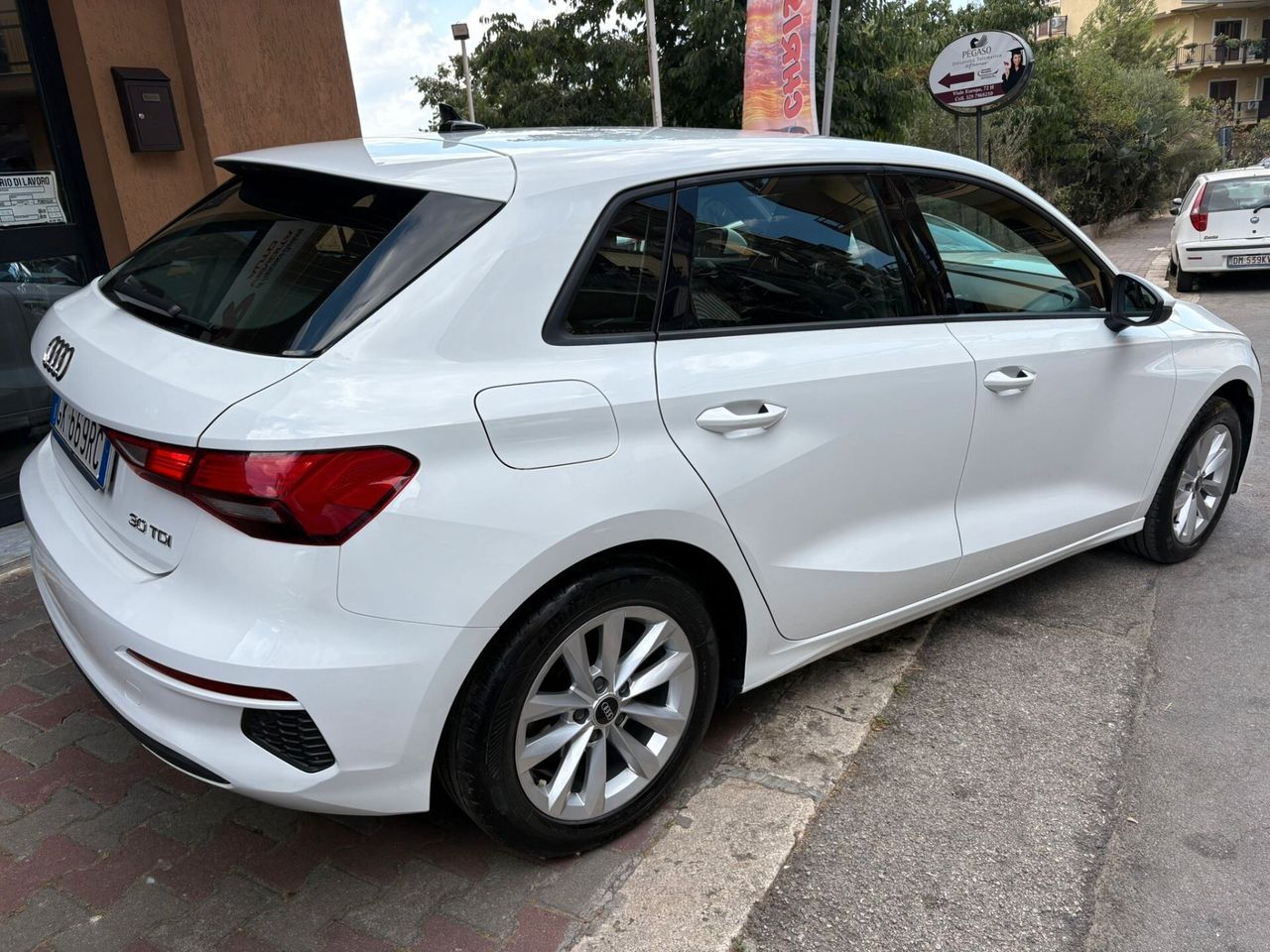Audi A3 SPB 30 TDI Business imagem 3