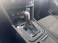 Fahrzeugabbildung Volkswagen Passat Variant 2.0 TDI DSG BUSINESS ACC KEYLESS