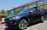 BMW X6 M50 d Schiebedach Head Up - BMW X6 M50 aus 2018