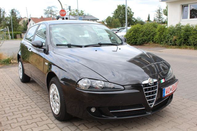 Alfa Romeo Alfa 147 1.6 16V TS   " Aus 1. Hand "