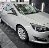 Opel Astra 1.6 SIDI Sports Tourer - Opel Astra: Kombi, 1.6