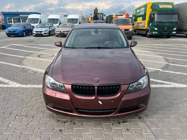 BMW 325 Baureihe 3 Lim. 325i xDrive