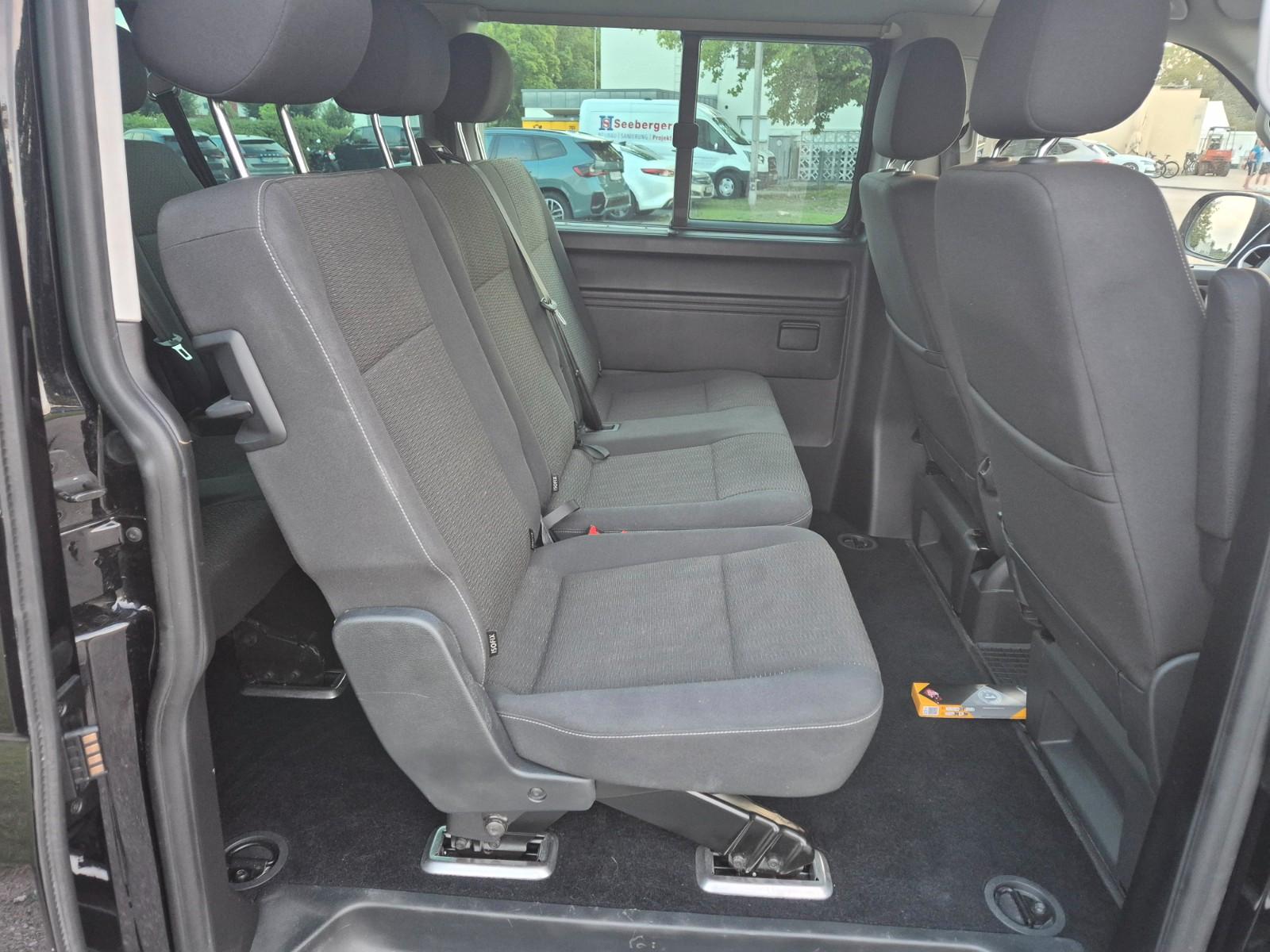 Volkswagen T6Kombi*4MOTION*NAVI*8 Sitze*AHK