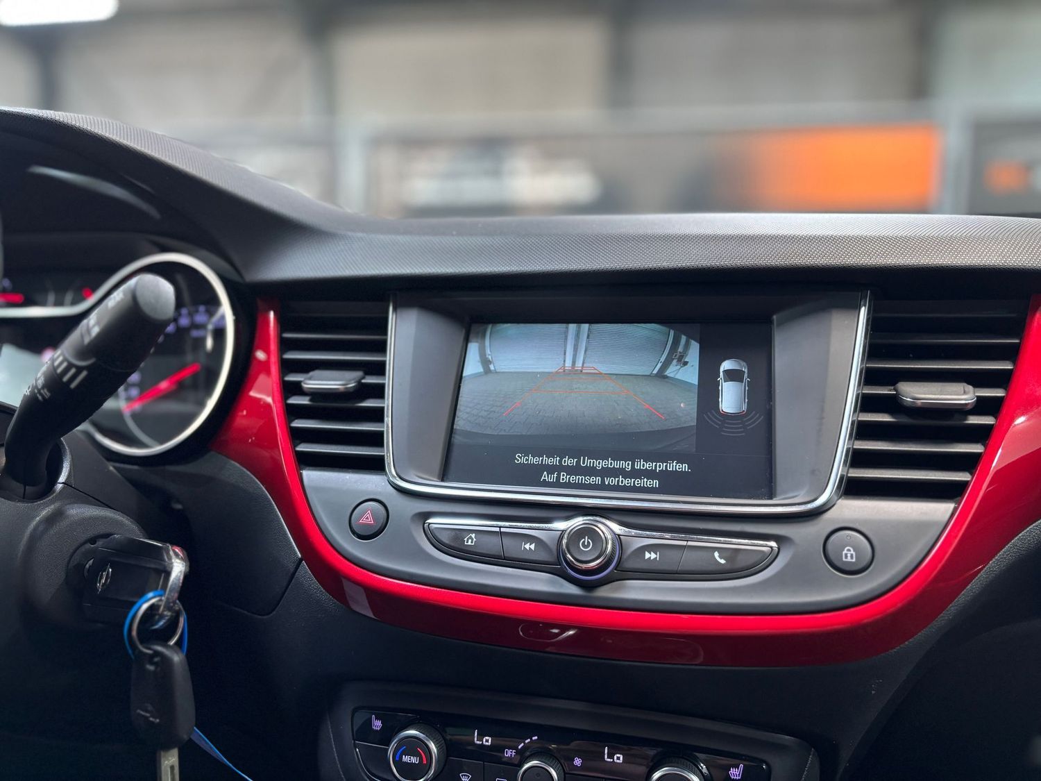 Fahrzeugabbildung Opel Crossland X GS Line#LED#Spur#Ambiente#Kamera