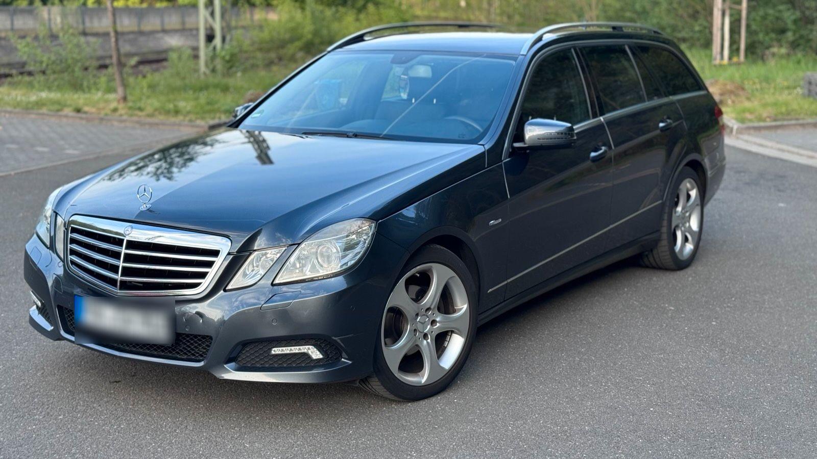 Mercedes-Benz E 200