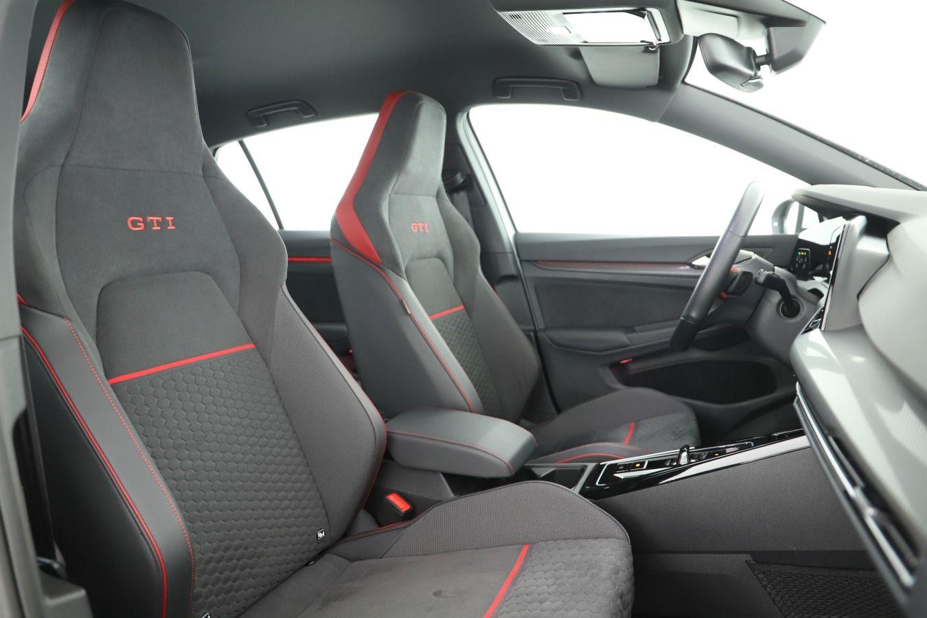 Volkswagen Golf 8 VIII GTI 2.0 TSI DSG Clubsport LED+/App, миниатюра 7