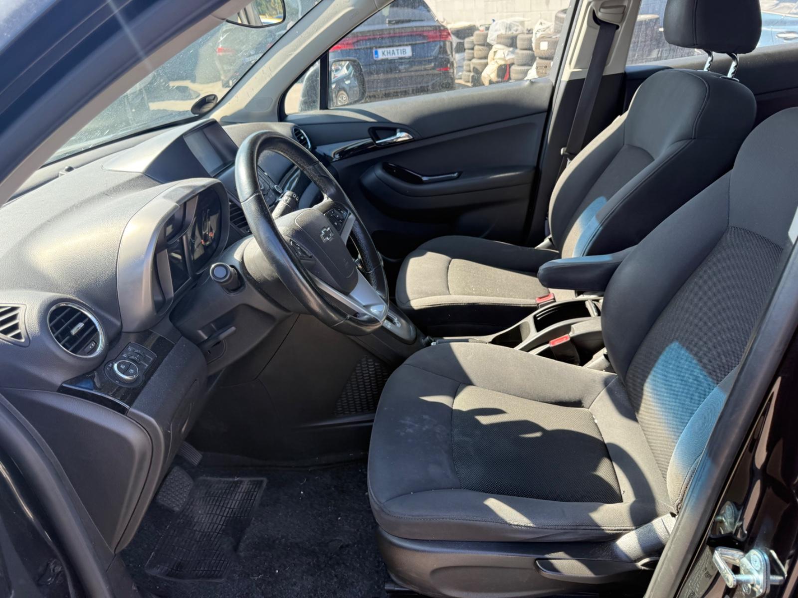 Chevrolet Orlando 2013 — photo 7