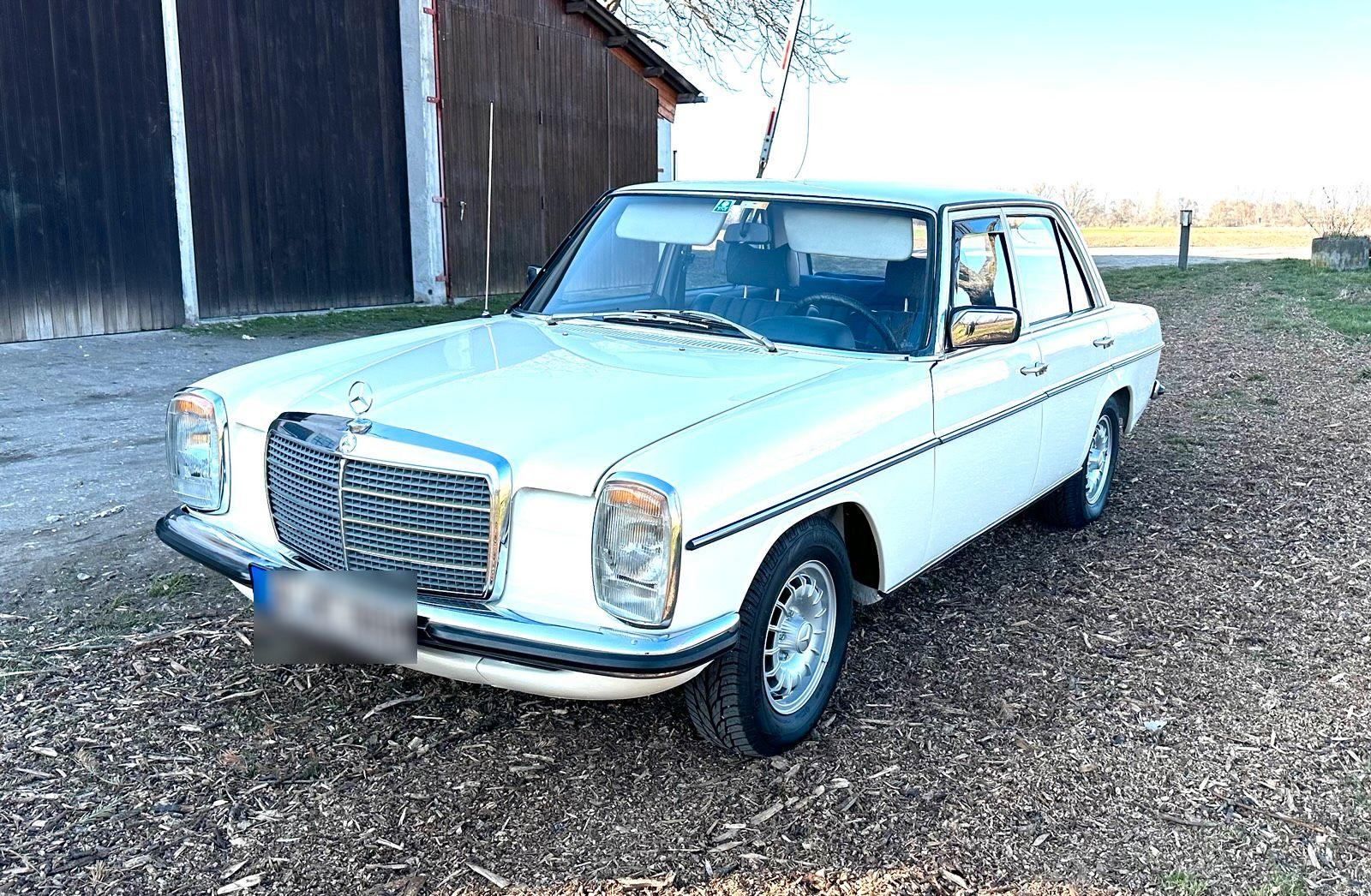 Mercedes-Benz 200