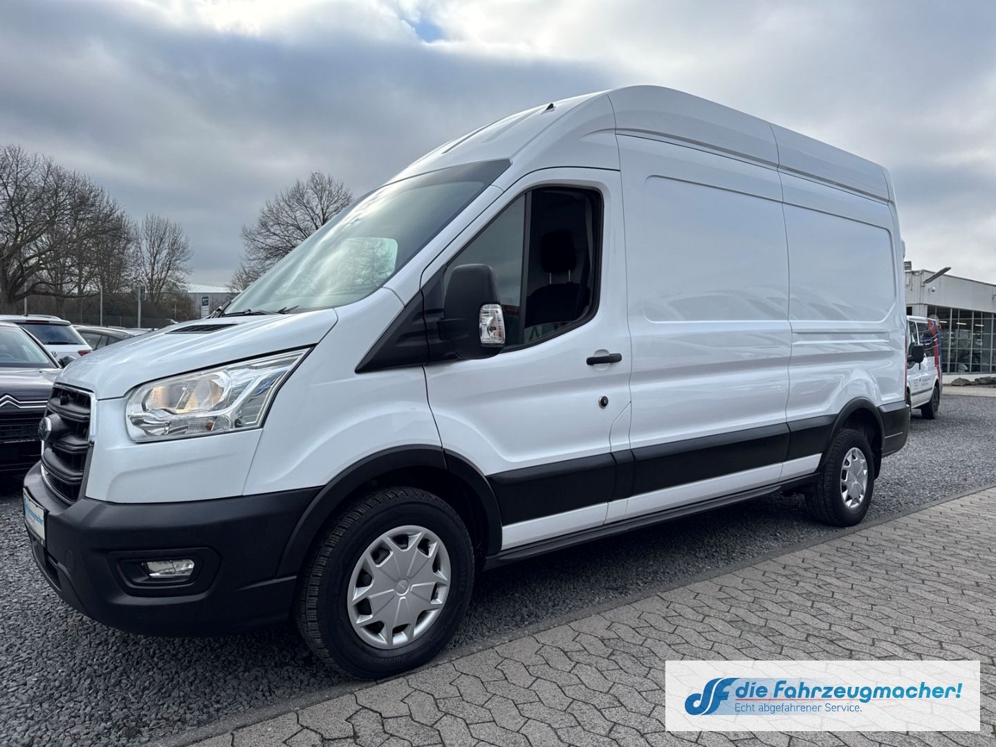 Fahrzeugabbildung Ford Transit Kasten 350 L3 Trend Apple CarPlay Androi
