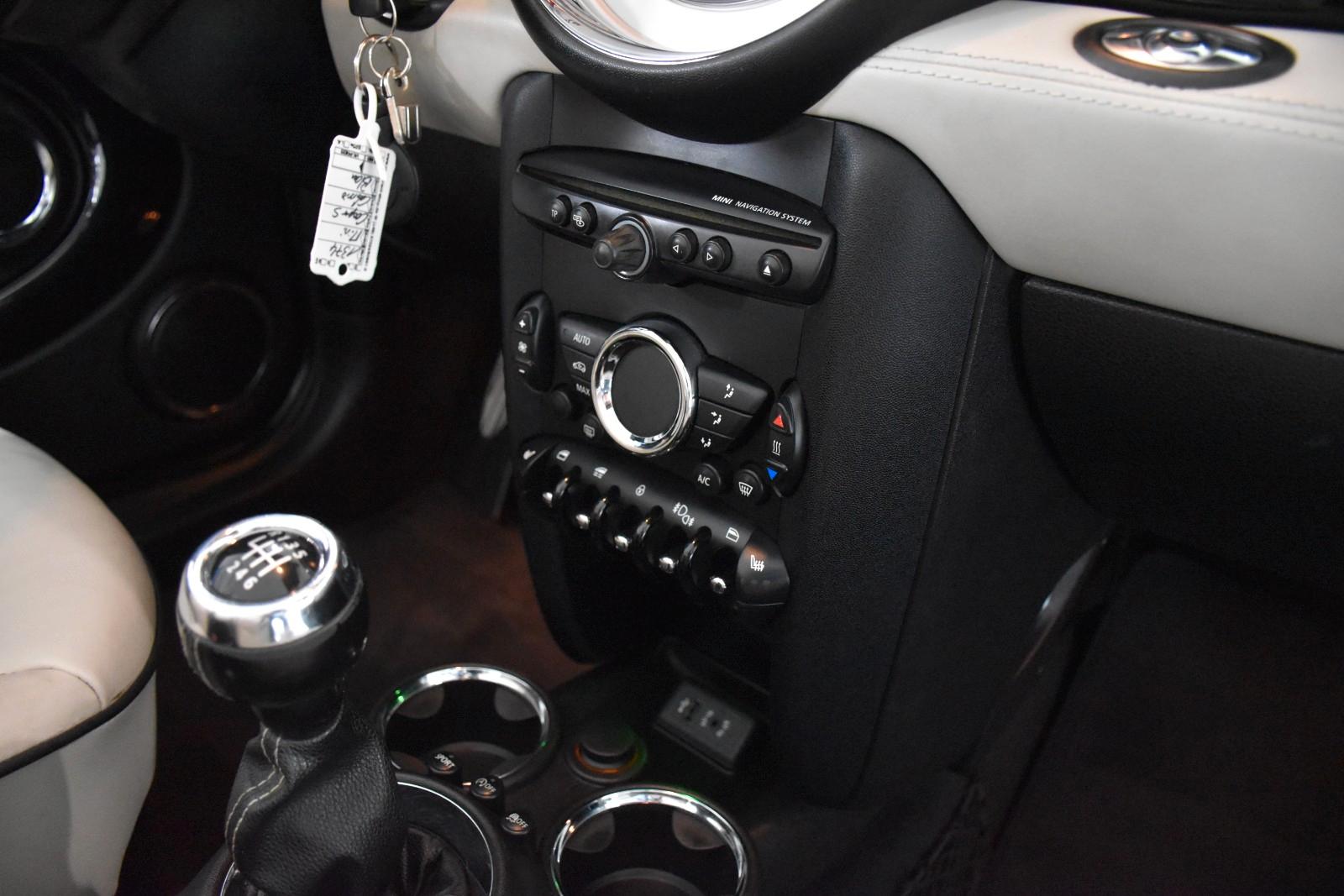 MINI Cooper S Cabrio CHILI II"LEDER"NAVI"XENON"H/K"