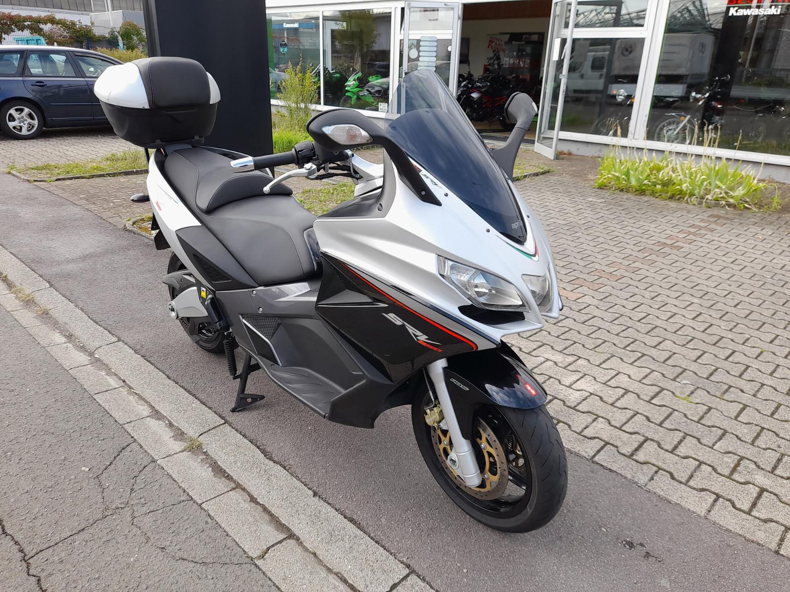 Aprilia SRV 850