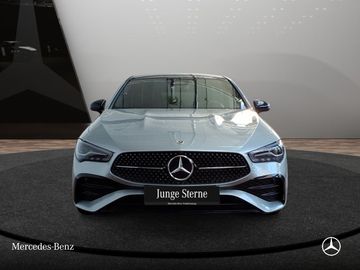 Mercedes CLA 180 Shooting Brake - 3