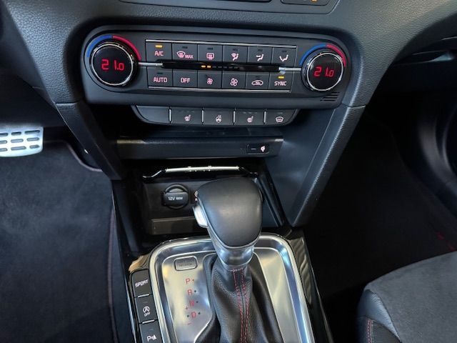Fahrzeugabbildung Kia ProCeed GT PANO RFK JBL Sound LED NAVI