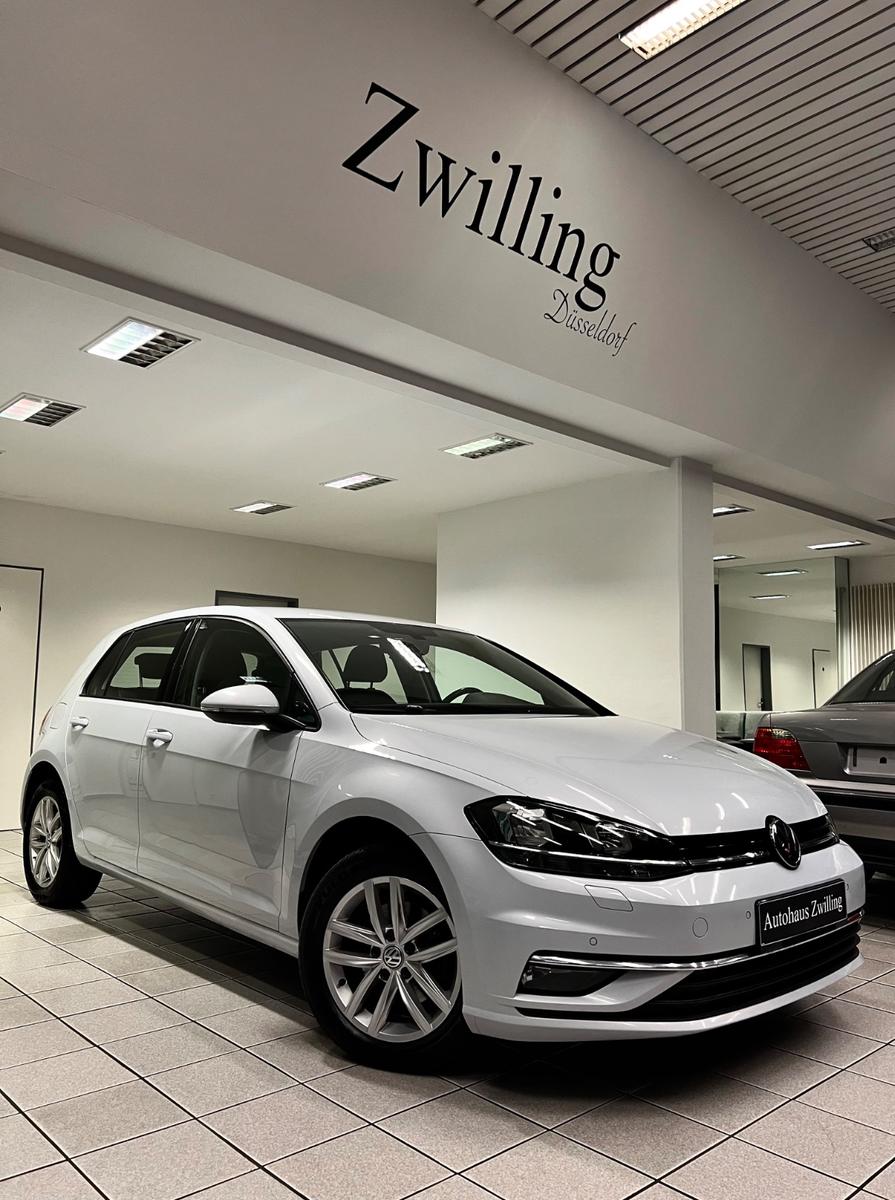 Volkswagen VII Comfort BMT Climatronic NAVI ACC LED SHz PDC