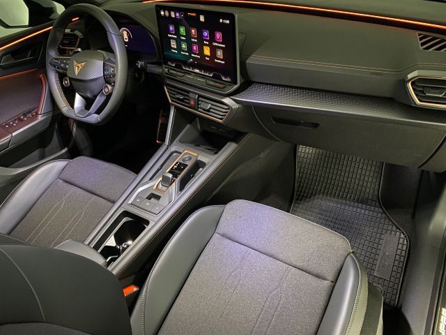 CUPRA Leon Sportstourer 1.5 eTSI DSG AHK