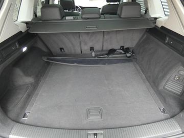 Volkswagen Touareg - 8