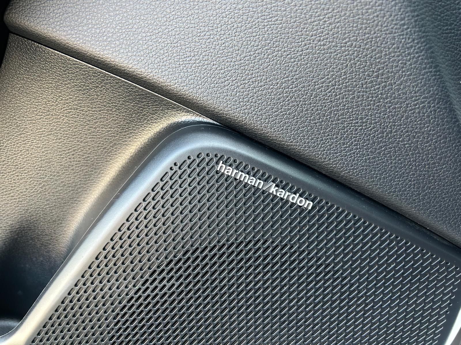 Fahrzeugabbildung Kia e-Soul°64 kWh°CCS°3 Phasen°1.Hand°Kamera°HeadUp°