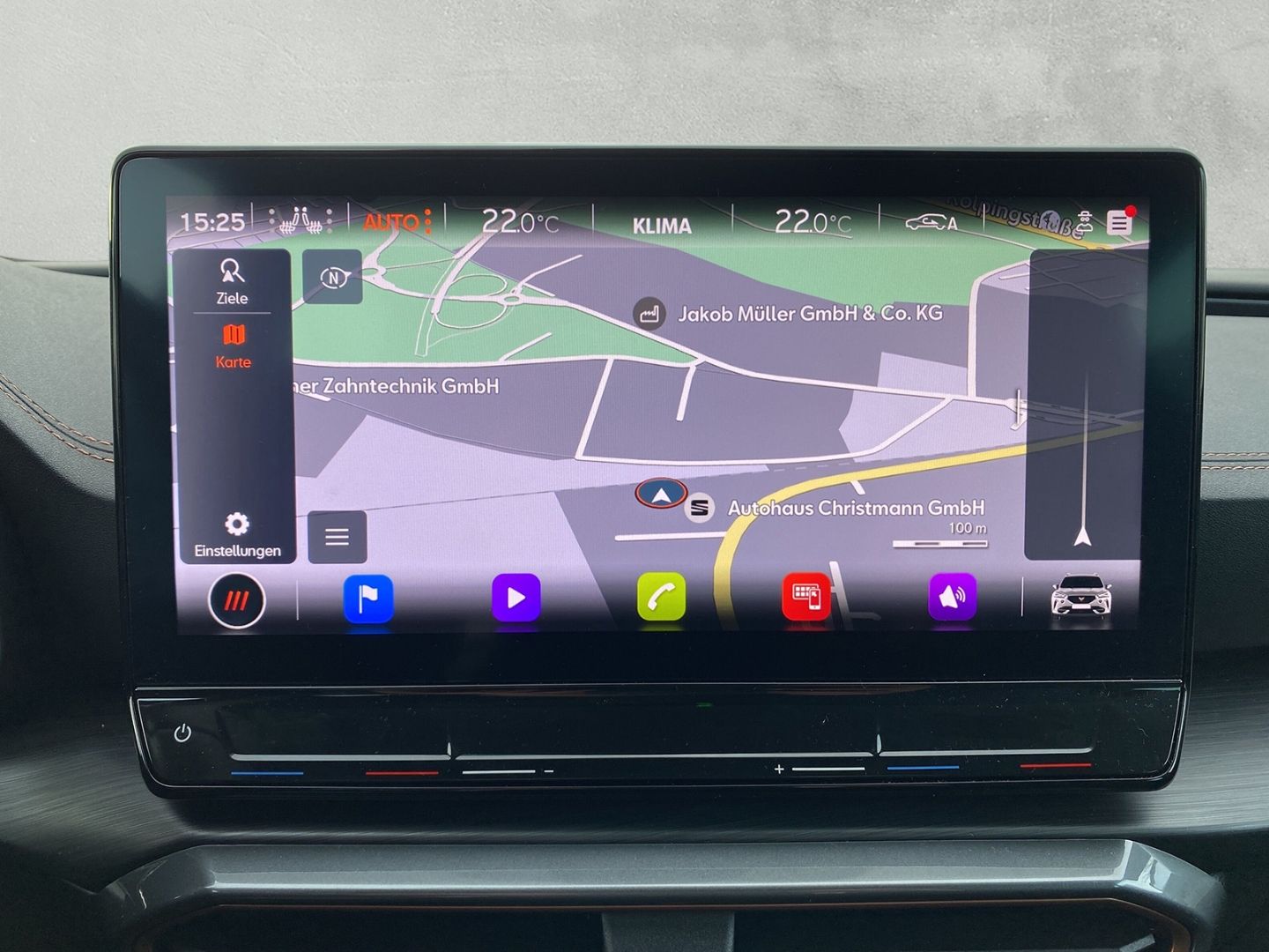 Fahrzeugabbildung CUPRA Formentor Basis 1.5 TSI EU6d AD* AHK* Navi *Memo