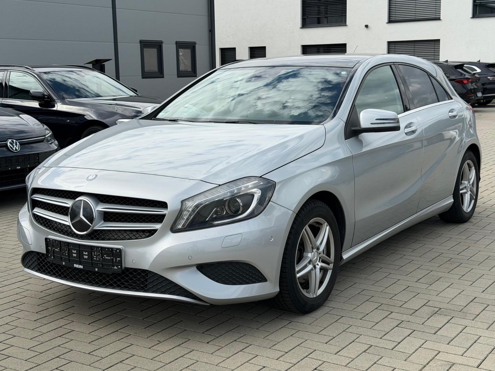 Mercedes-Benz A 220 CDI Panorama/HarmanKardon/Automatik