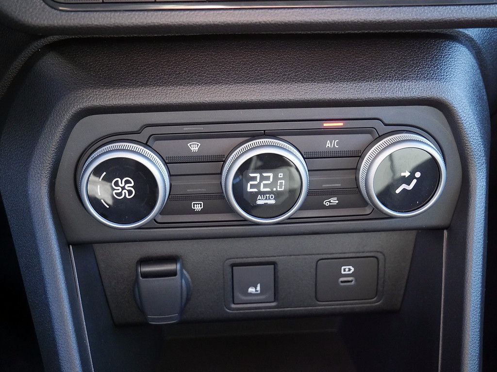 Fahrzeugabbildung Dacia Sandero Stepway Extreme TCe 110