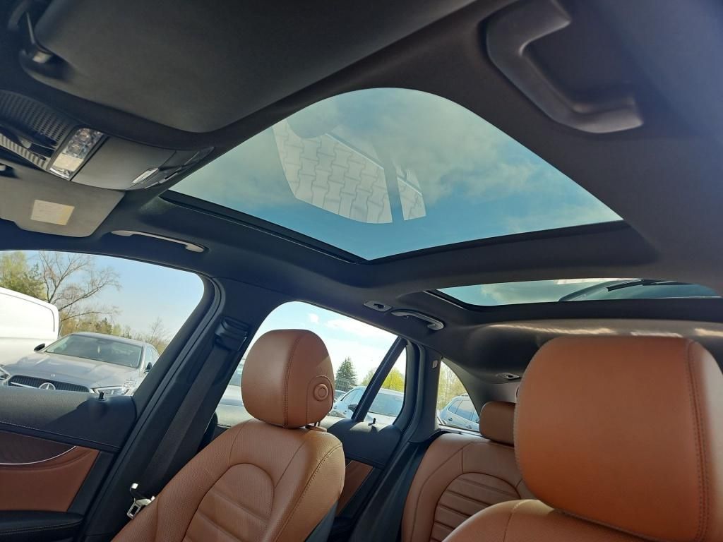 Fahrzeugabbildung Mercedes-Benz GLC 350 d 4M AMG AHK Pano HUD Sitzklima Airm.