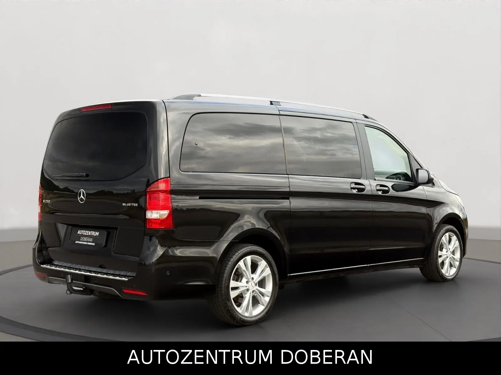 Mercedes-Benz V 250 d Lang R*Kamera 7 Sitze Standheiz 2.5t AHK
