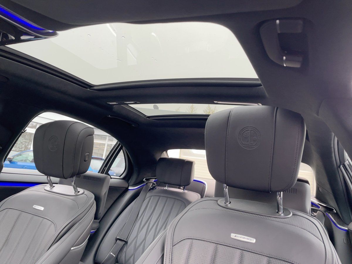 Fahrzeugabbildung Mercedes-Benz S 63 AMG E-Perf. lang Exkl./First-Class/Massage