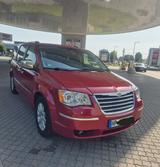Chrysler Grand Voyager Limited 2.8 CRD Autom. Limited - gebrauchte Chrysler Grand Voyager aus dem Jahr 2009