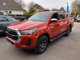 Toyota Hilux Double Cab  4x4 SH Navi Kamera Automatik - Toyota Hilux Neuwagen