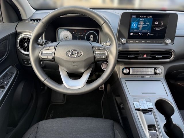 Fahrzeugabbildung Hyundai KONA Select Elektro 2WD +CARPLAY+KLIMA+RFK+PDC+U