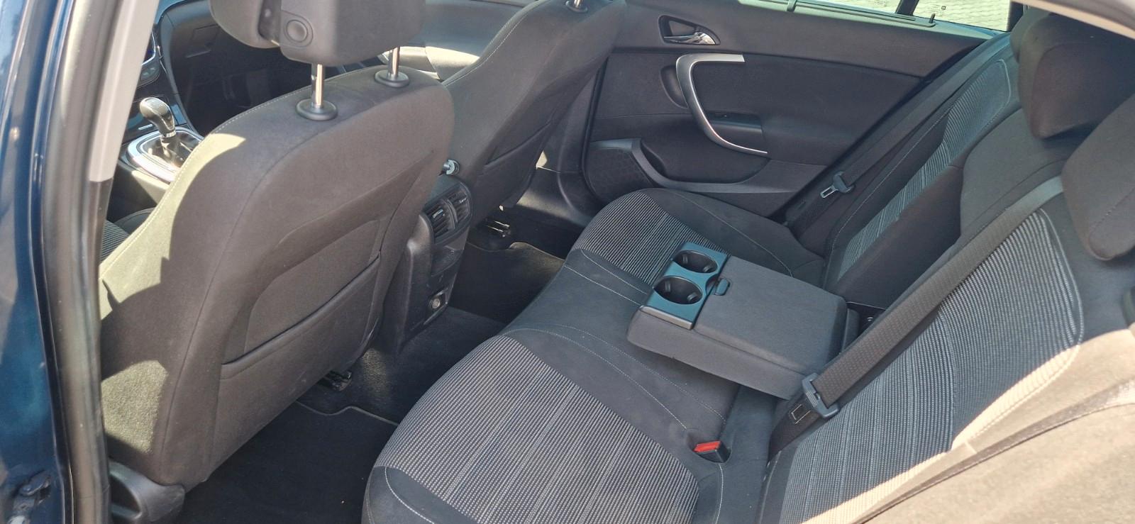 Opel Insignia 2013 — photo 10