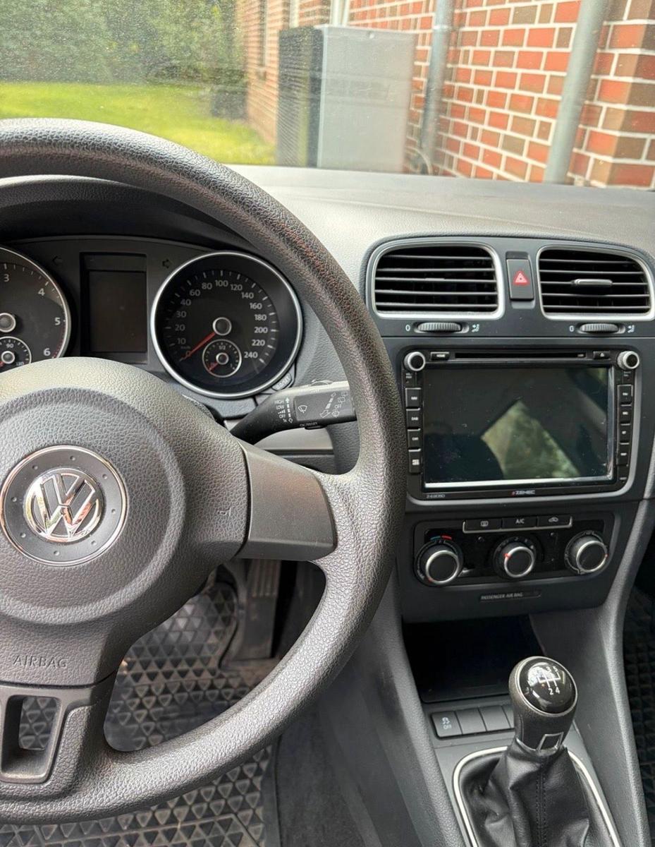 Volkswagen Golf 2012 — photo 6