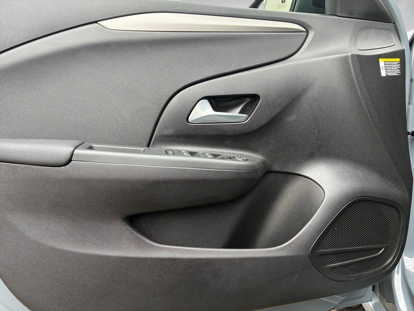 Fahrzeugabbildung Opel Corsa F 1.2 Turbo Edition Automatik LED,SHZ,PDC