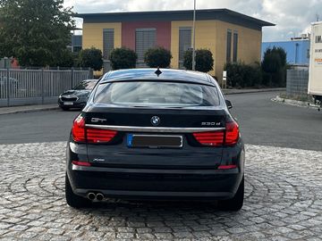 BMW 530 Gran Turismo - 6