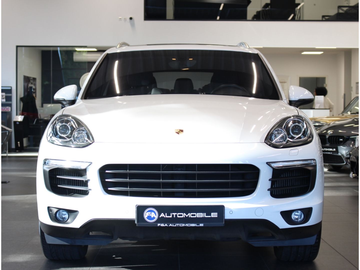 Fahrzeugabbildung Porsche Cayenne 3.0 Diesel *Pano*Standh.*Kamera