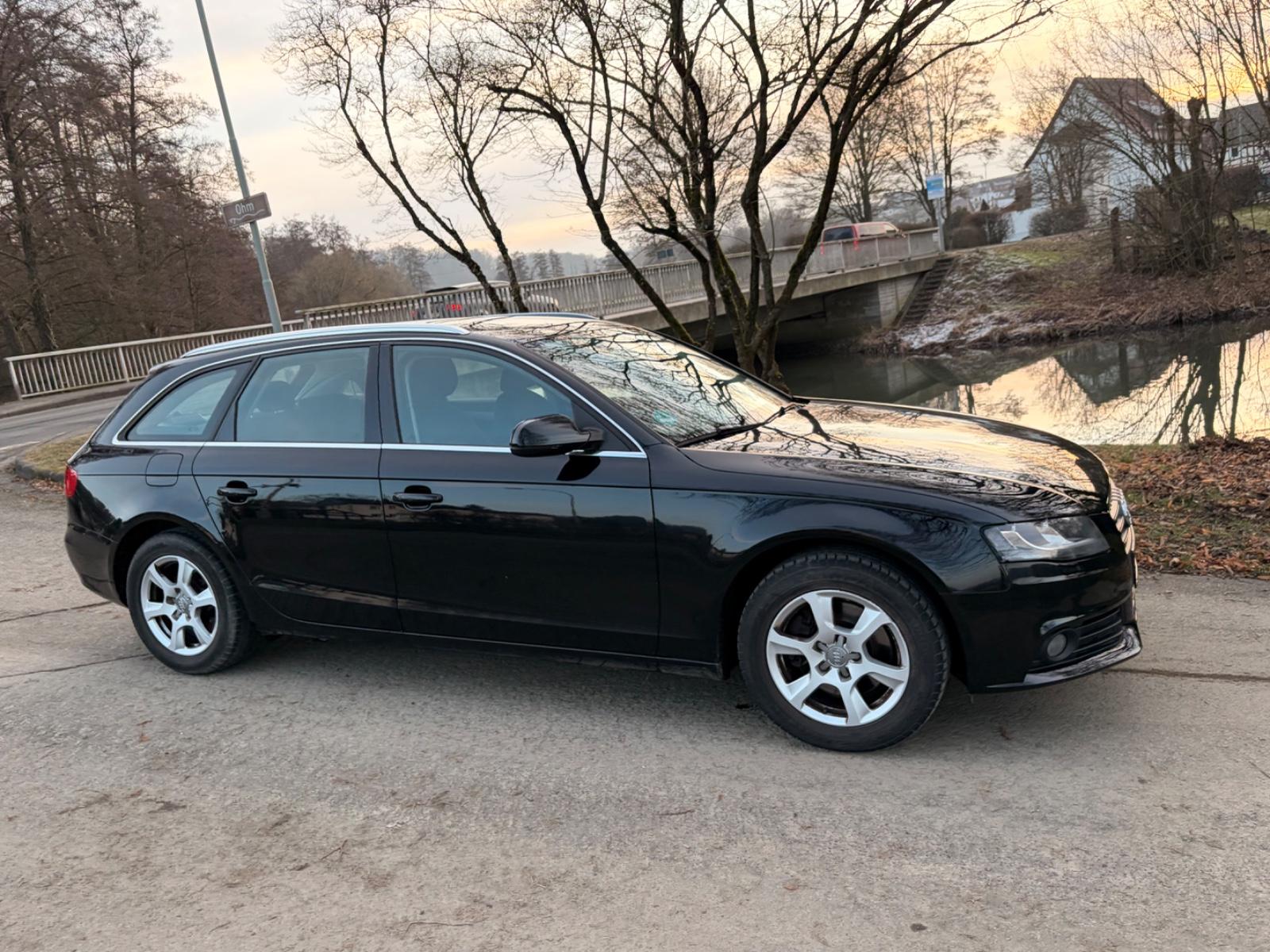 Audi A4 Avant Org 149Tkm TÜV Neu Motor Neu Gewähr