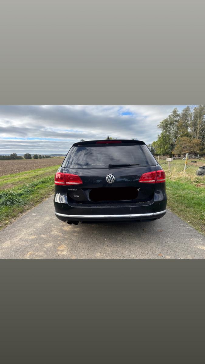 Volkswagen Passat 2011 — photo 6