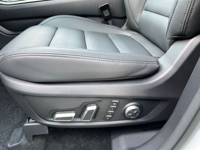 DFSK Fengon 7 AT 7-Sitzer-Allrad-Navi-Panorama 2.5to