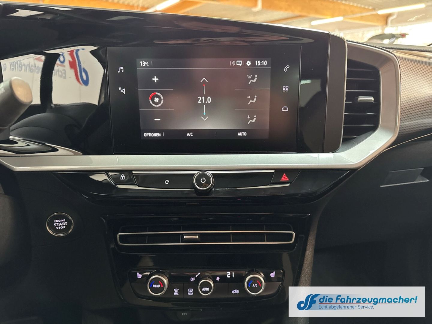 Fahrzeugabbildung Opel Mokka e Elegance Navi Digitales Cockpit LED ACC
