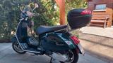 Vespa GTS 300 Touring mit Topcase, Windschild - VESPA GTS 300 TOURING
